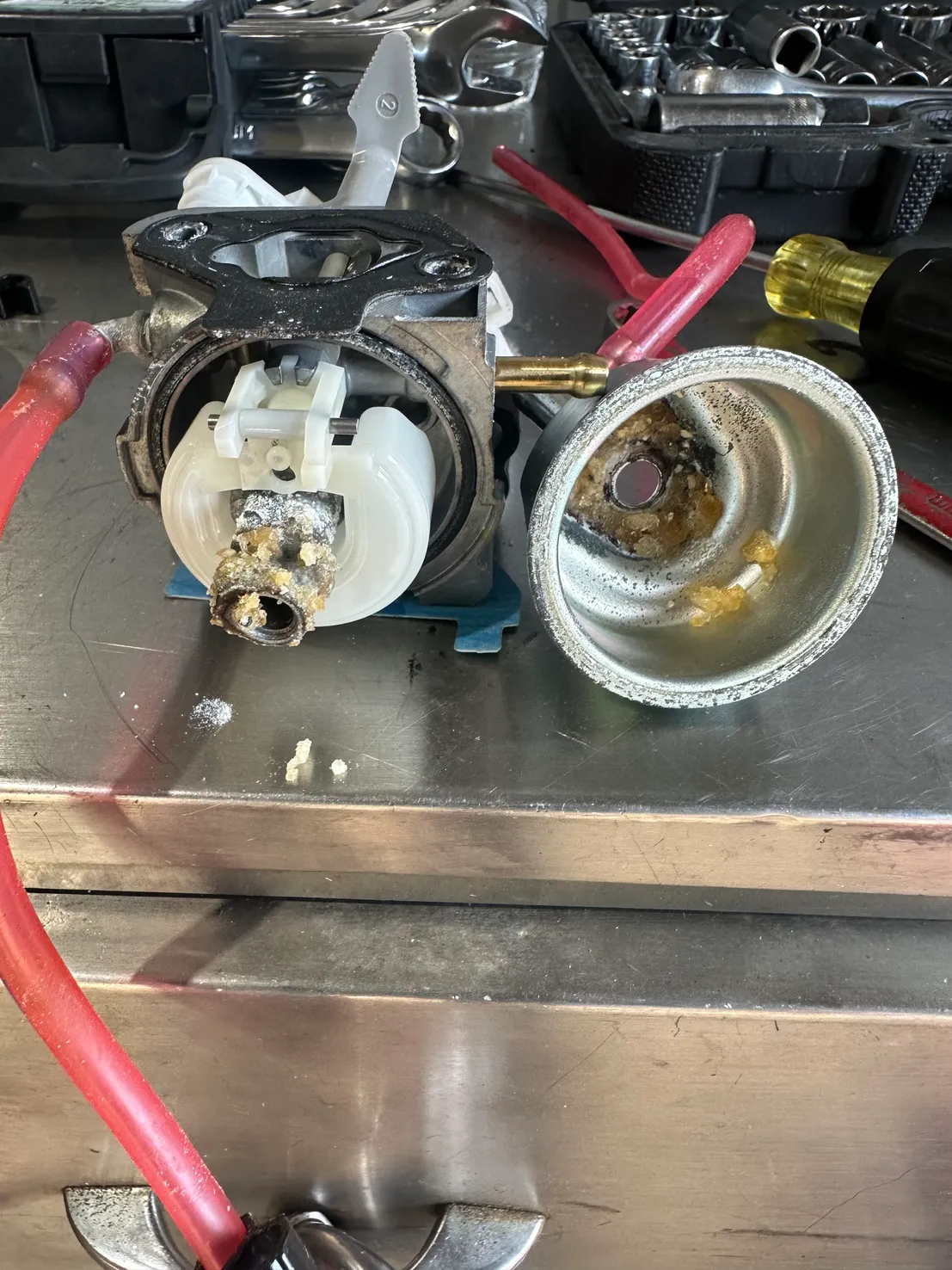 Carburetor disassembly and rebuild