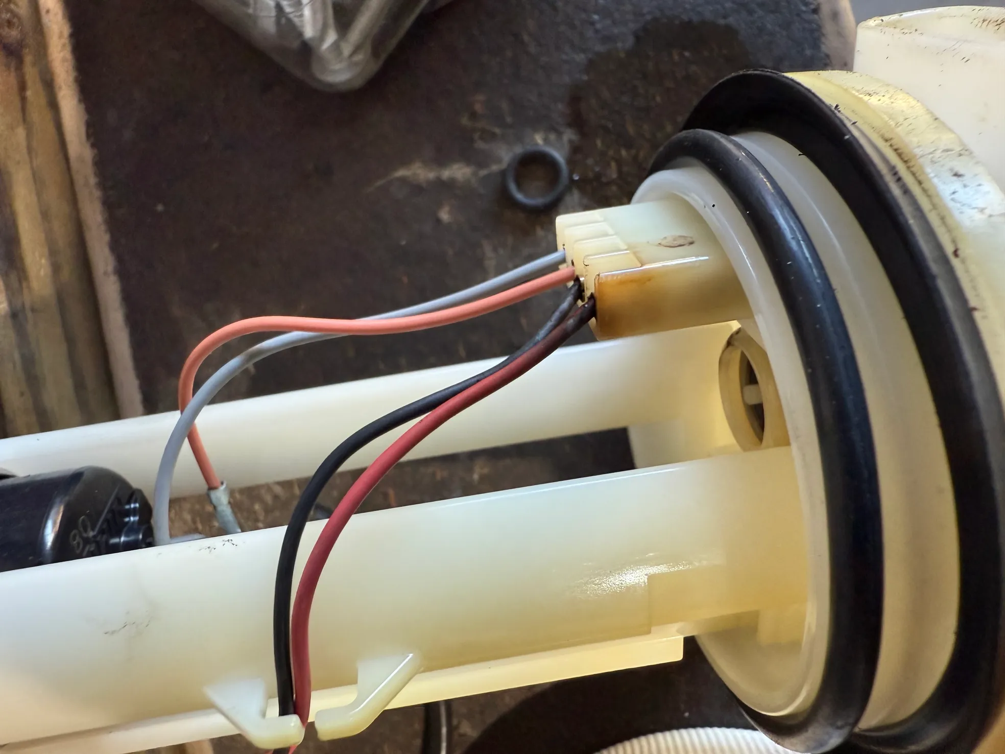 Fuel pump wiring repair